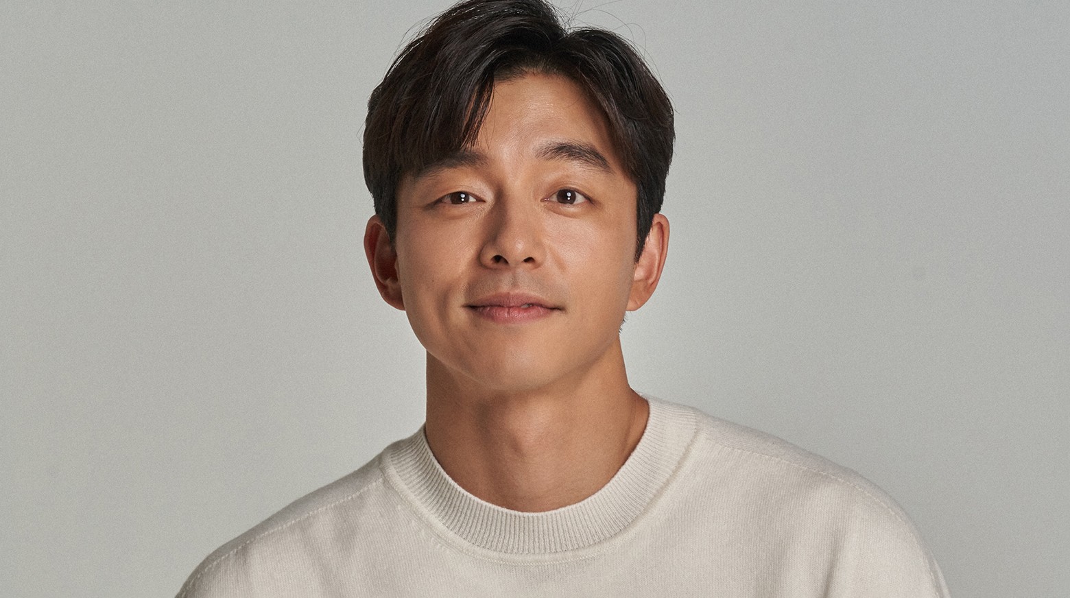 Kim Shin (Gong Yoo) é um goblin imortal responsável por proteger as al