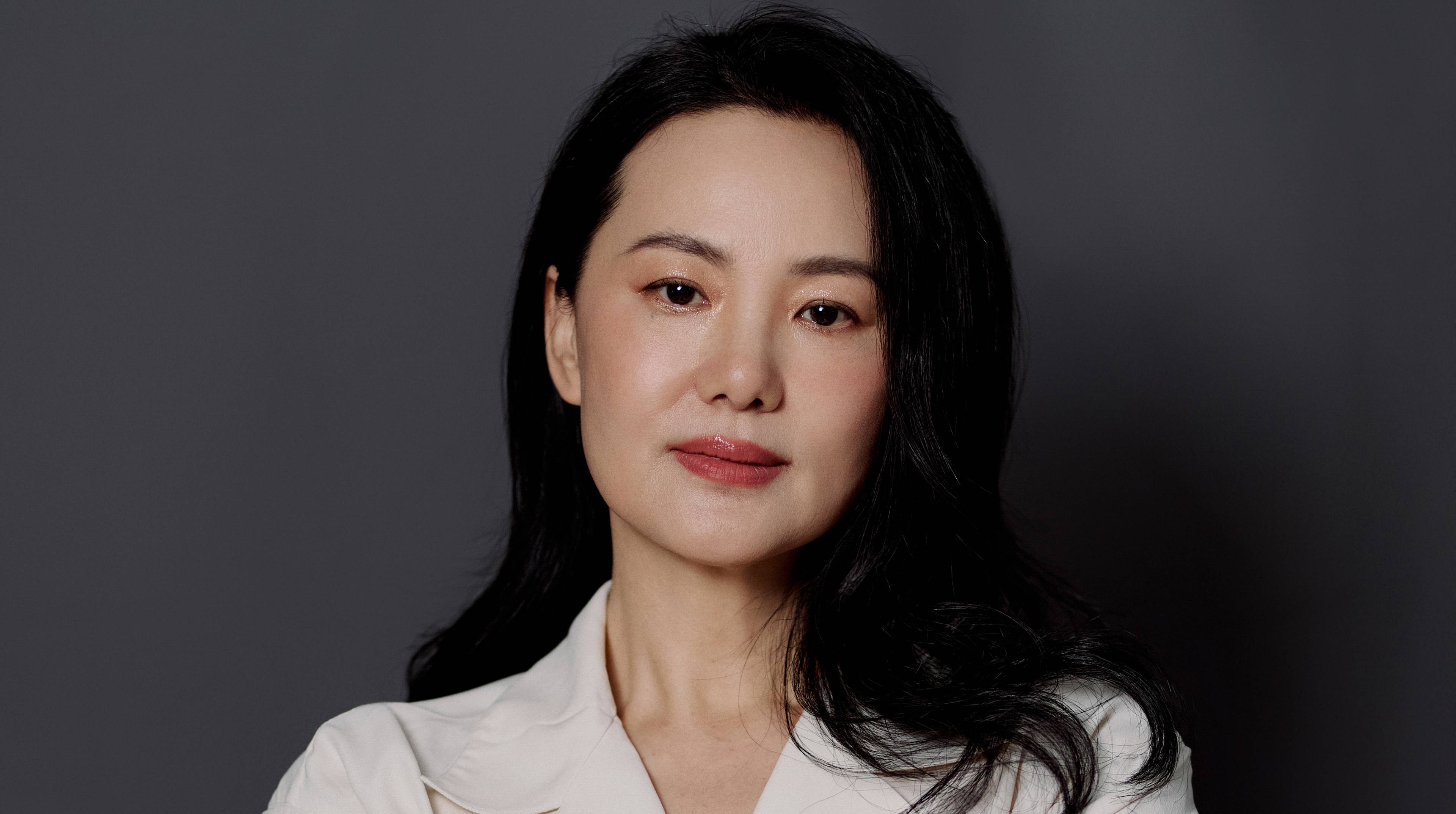 中国近時代の女画家　陈半丁作　紙本　激安骨董品 古美術 DE606B3-2 旧蔵 清 純手工打造 銅塗金 モザイク 寶石鏡 銅製品 銅器 極細